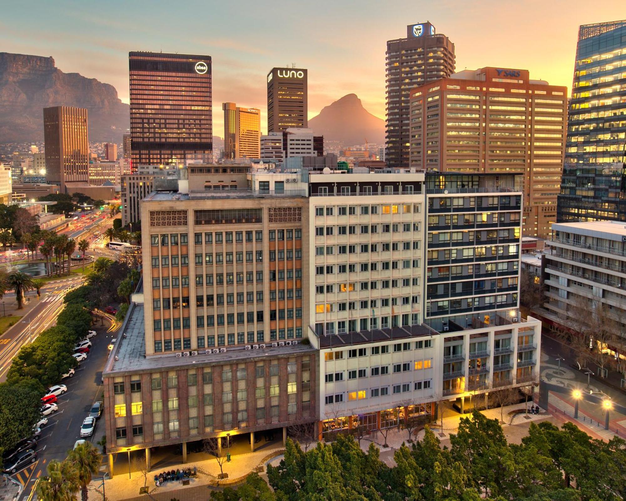 Wink Aparthotel Foreshore Kaapstad Buitenkant foto