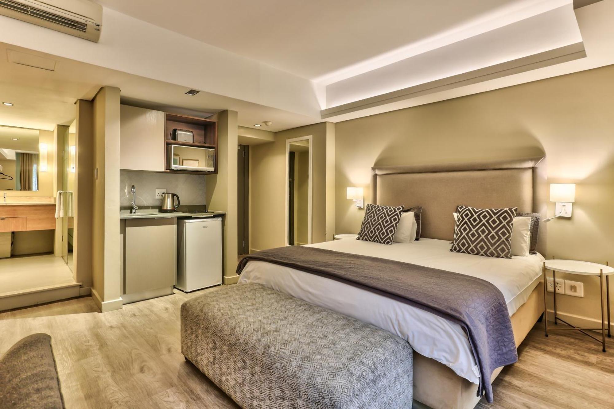 Wink Aparthotel Foreshore Kaapstad Buitenkant foto
